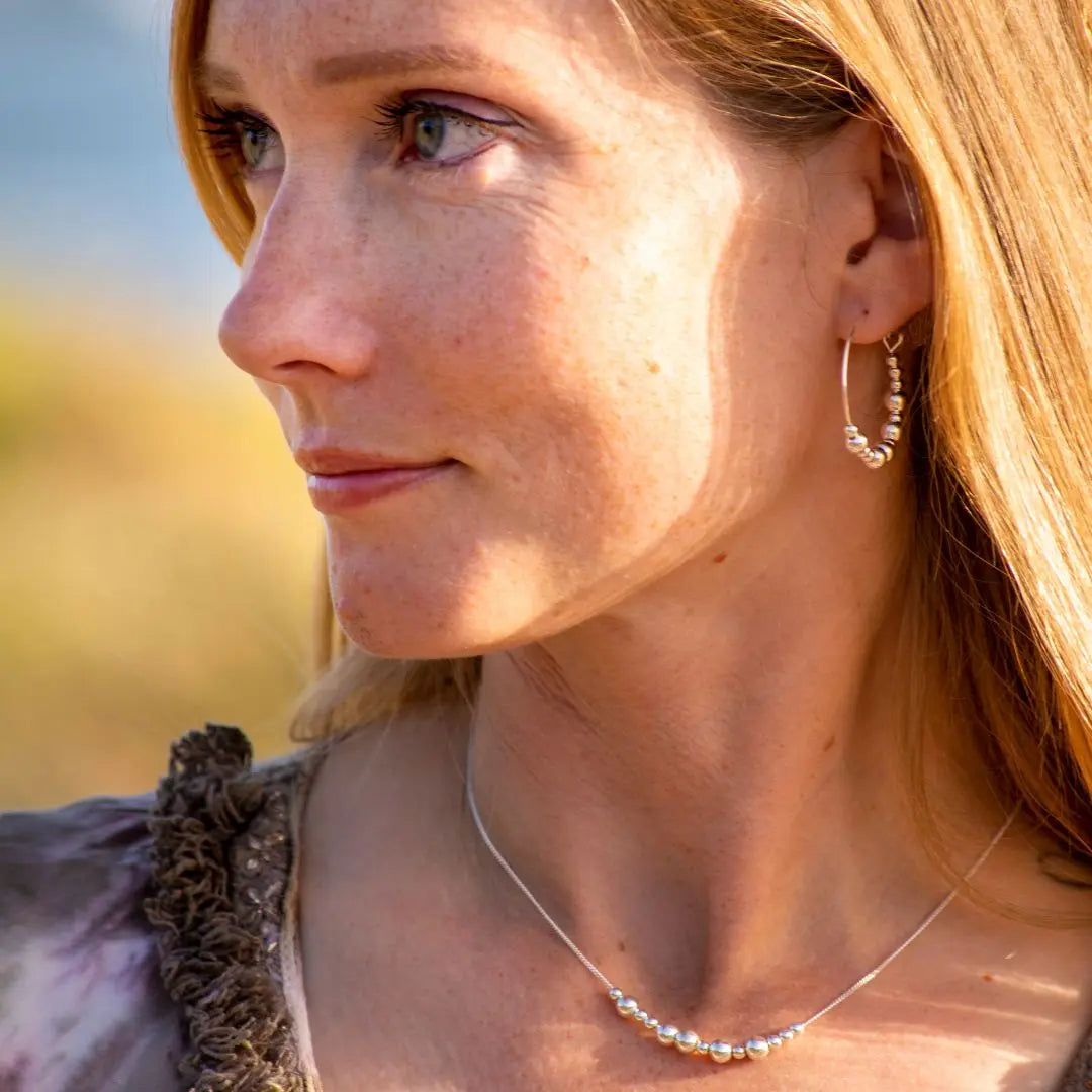 Viesti | Rakas korvakoru hopea